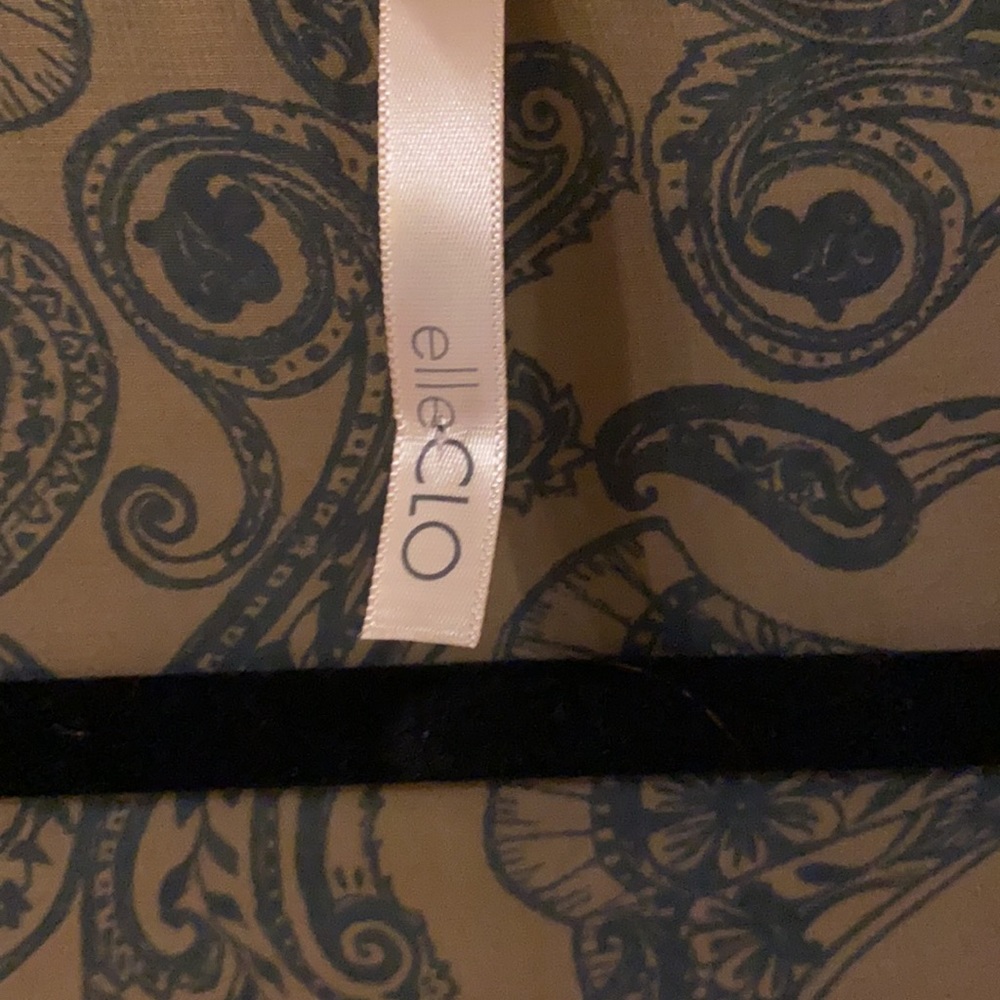 *3/20* elleCLO Lightweight Brown Paisley Open-Front Kimono - Picture 2 of 8